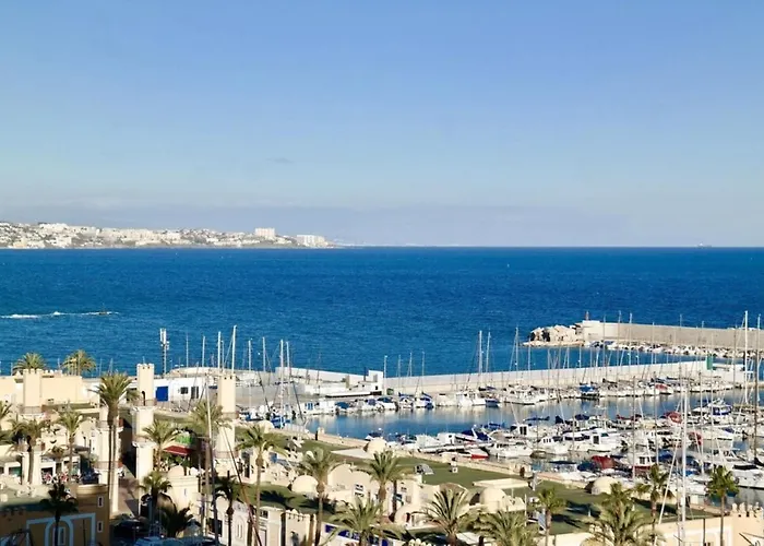 Estudio El Balcón, en primerísima línea de playa.